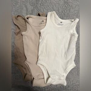 H&M 3-Pack Baby Sleeveless Bodysuits